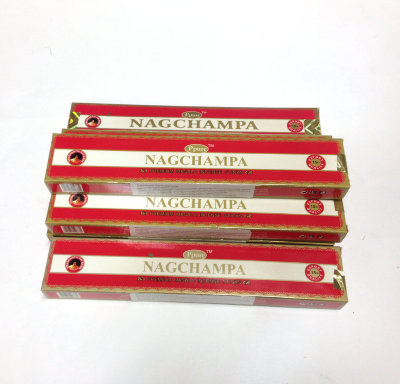 Благовония "Ppure Red Nagchampa" (аромапалочки) 15g. Способствует концентрации ума и восстановлению ауры после тяжёлого рабочего дня.